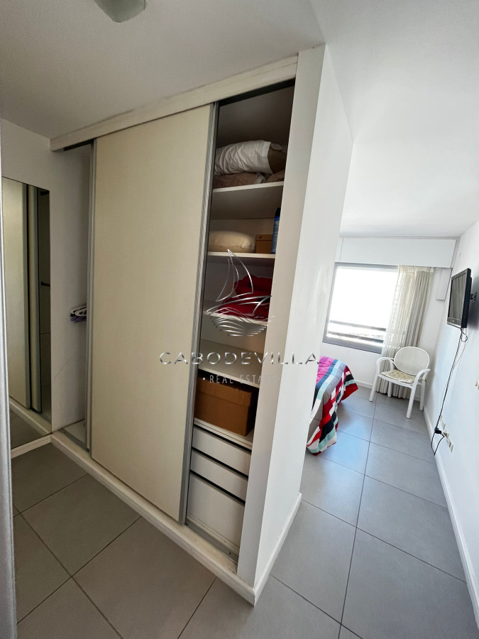 Apartamento ID.46 - En venta apartamento de 2 dormitorios, chiverta Punta del Este 