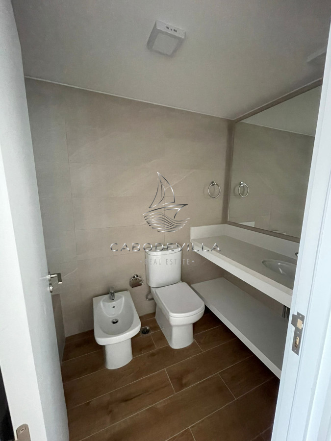 Apartamento ID.350 - En venta y alquiler anual departamento de 2 dormitorios Punta del Este 