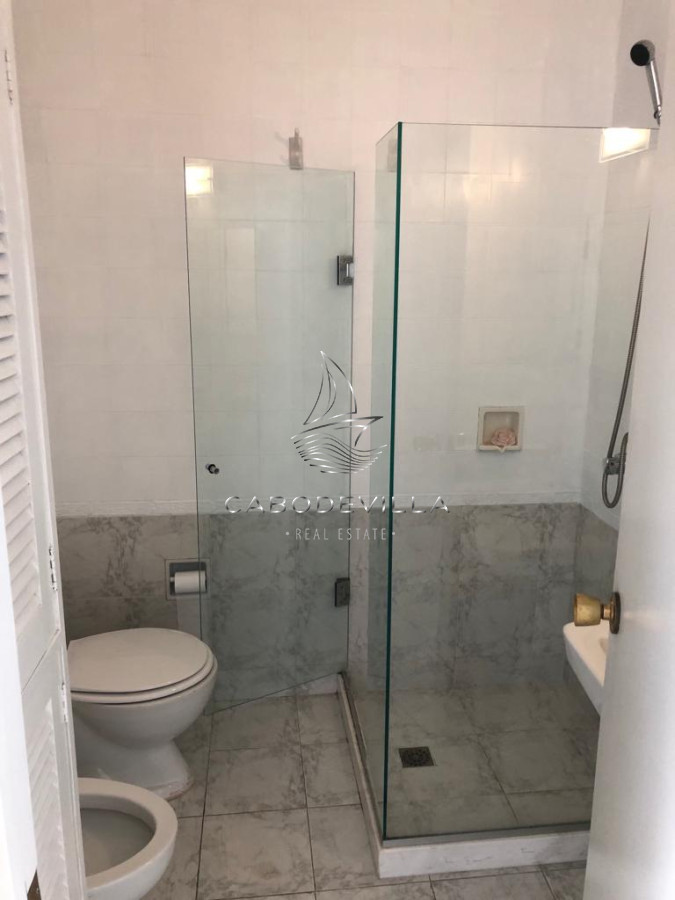 Apartamento ID.194 - En alquiler apartamento de 2 dormitorios y 2 baños con parrillero