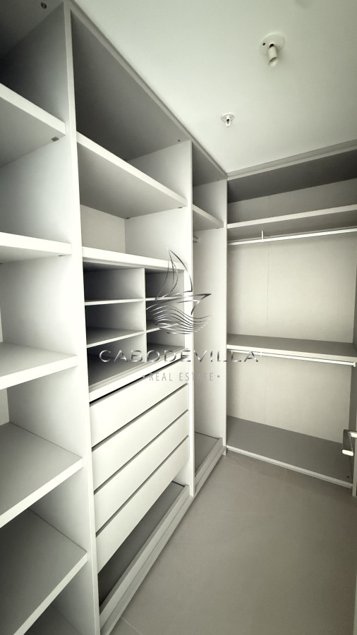 Apartamento ID.967 - En venta departamento de 3 dormitorios Punta del Este 