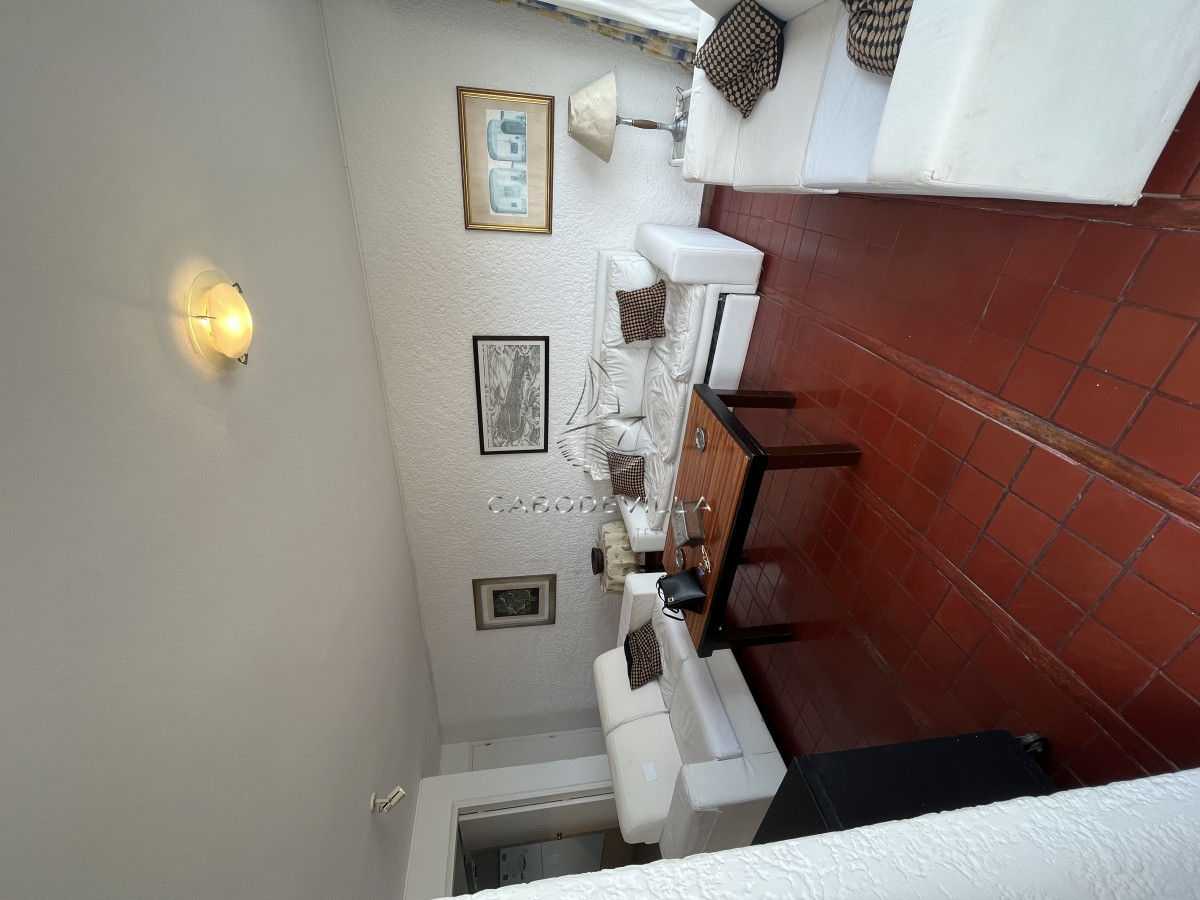 Apartamento ID.398 - Alquiler anual apartamento de 2 dormitorios y 2 baños Punta del Este 