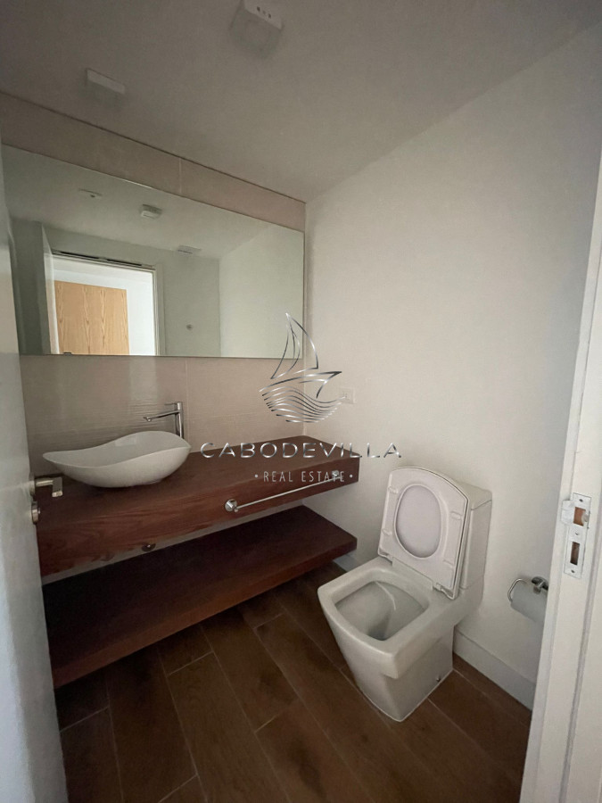 Apartamento ID.350 - En venta y alquiler anual departamento de 2 dormitorios Punta del Este 