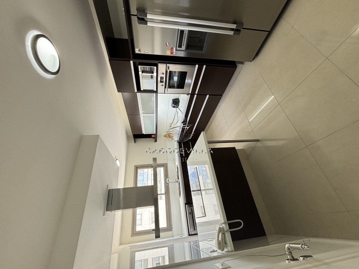 Apartamento ID.412 - En alquiler apartamento de 3 dormitorios más dependencia 
