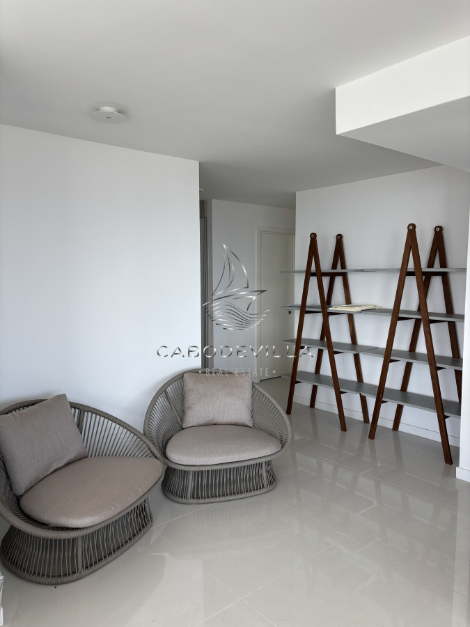 Apartamento ID.695 - En alquiler departamento de 3 suite con vista al mar 