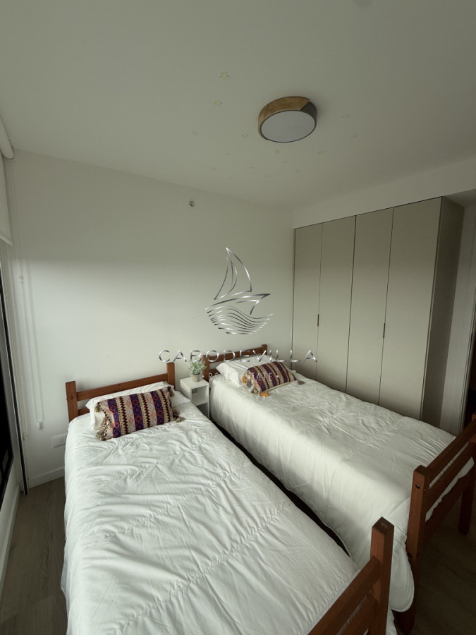 Apartamento ID.682 - En alquiler anual departamento de 2 dormitorios y 1 baño Punta del Este 