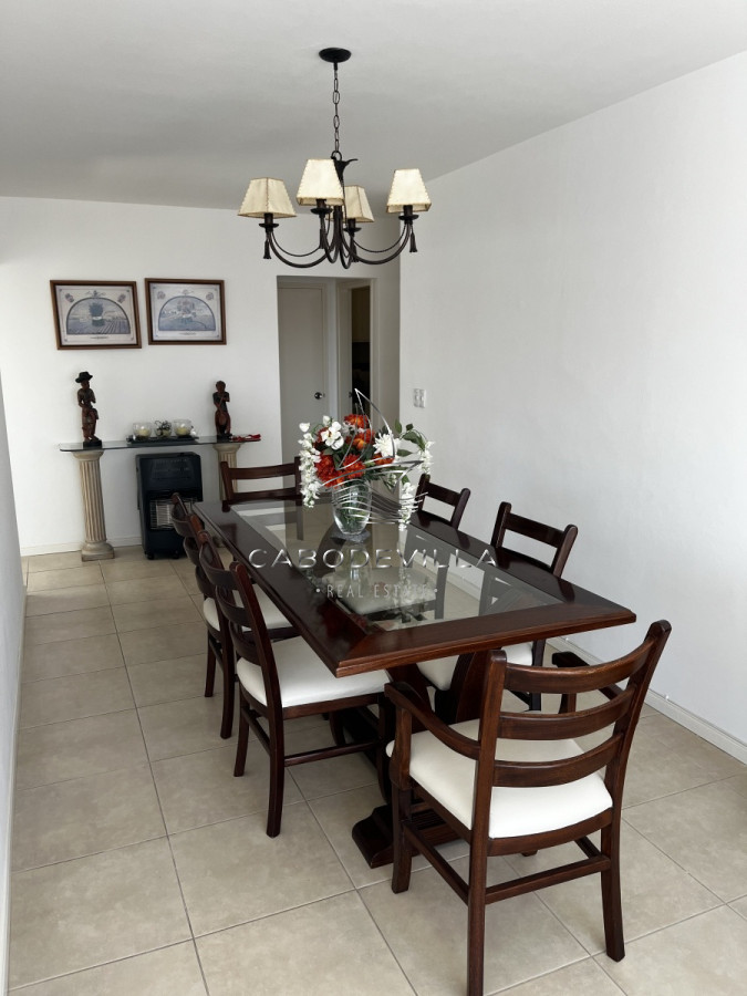 Apartamento ID.81 - En venta y alquiler apartamento de 2 dormitorios Península Punta del Este 