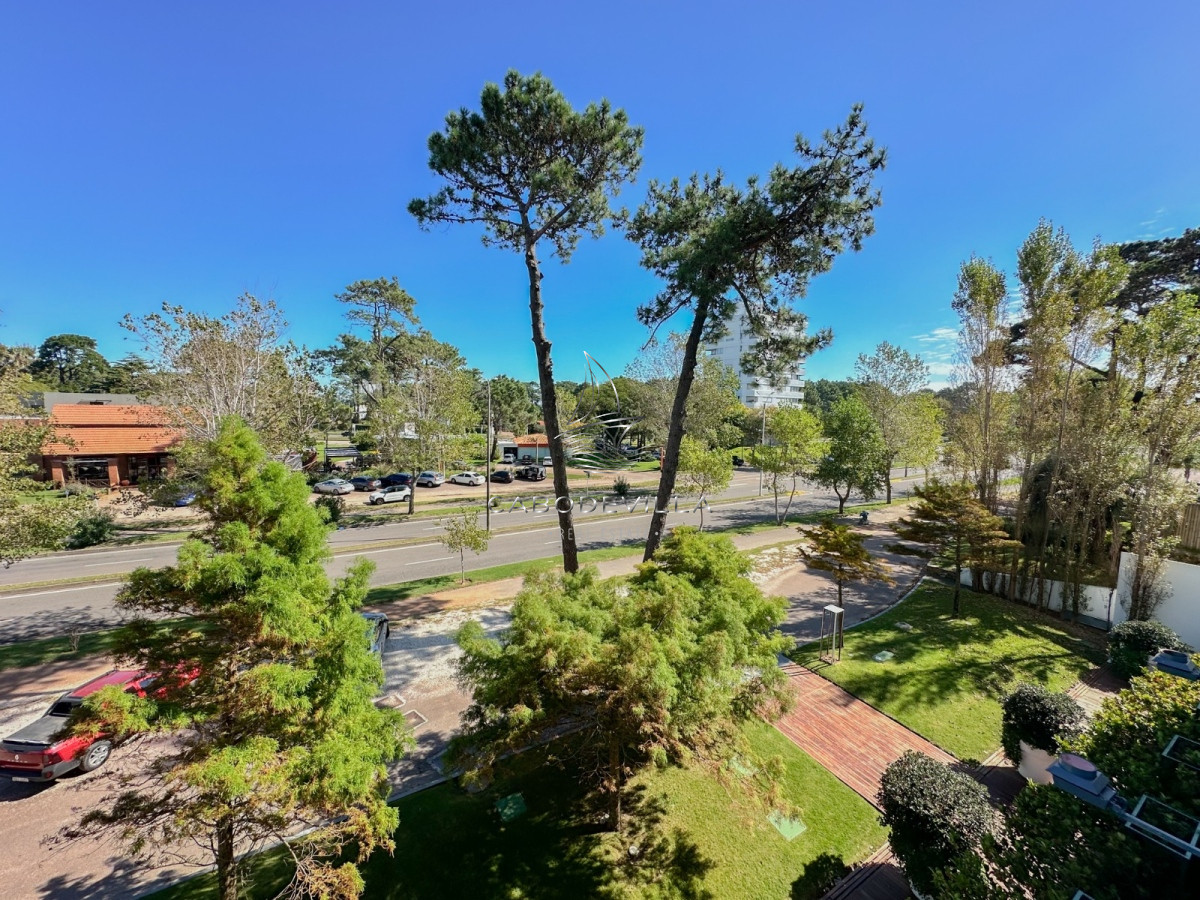 Apartamento ID.524 - Venta de apartamento de dos dormitorios en Torre YOO Punta.