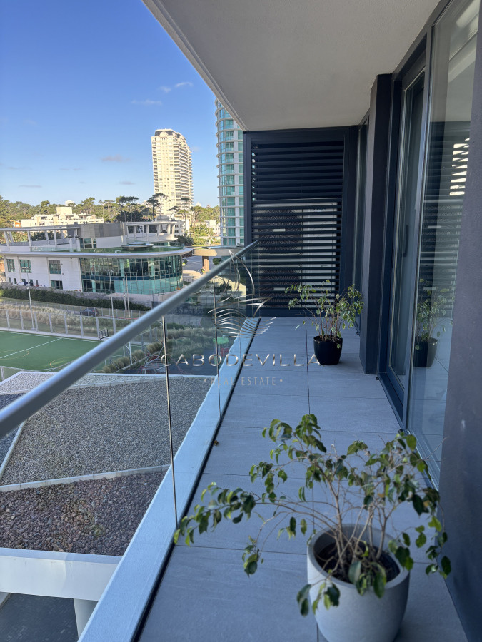 Apartamento ID.727 - Alquiler anual departamento de 3 dormitorios en suite Punta del Este 
