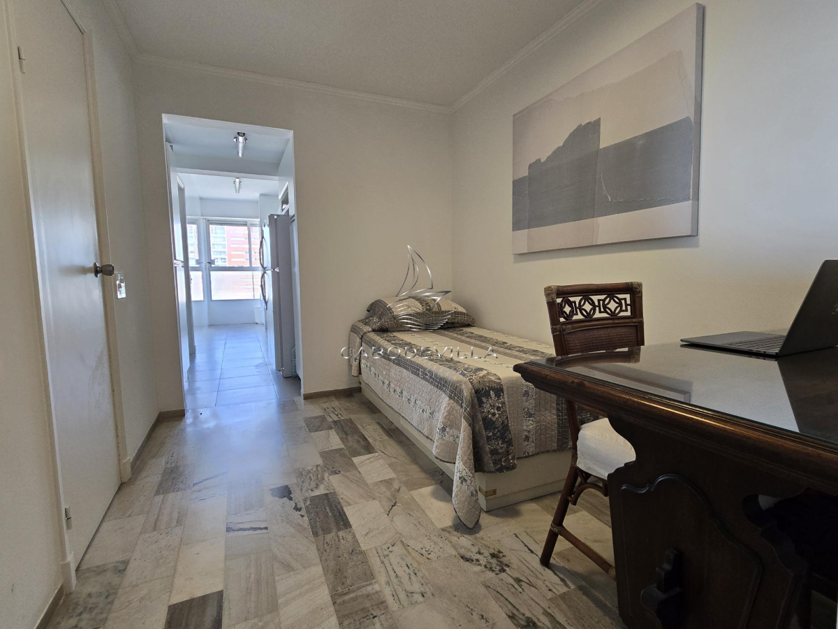 Apartamento ID.697 - Alquiler de verano departamento de 3 dormitorios 
