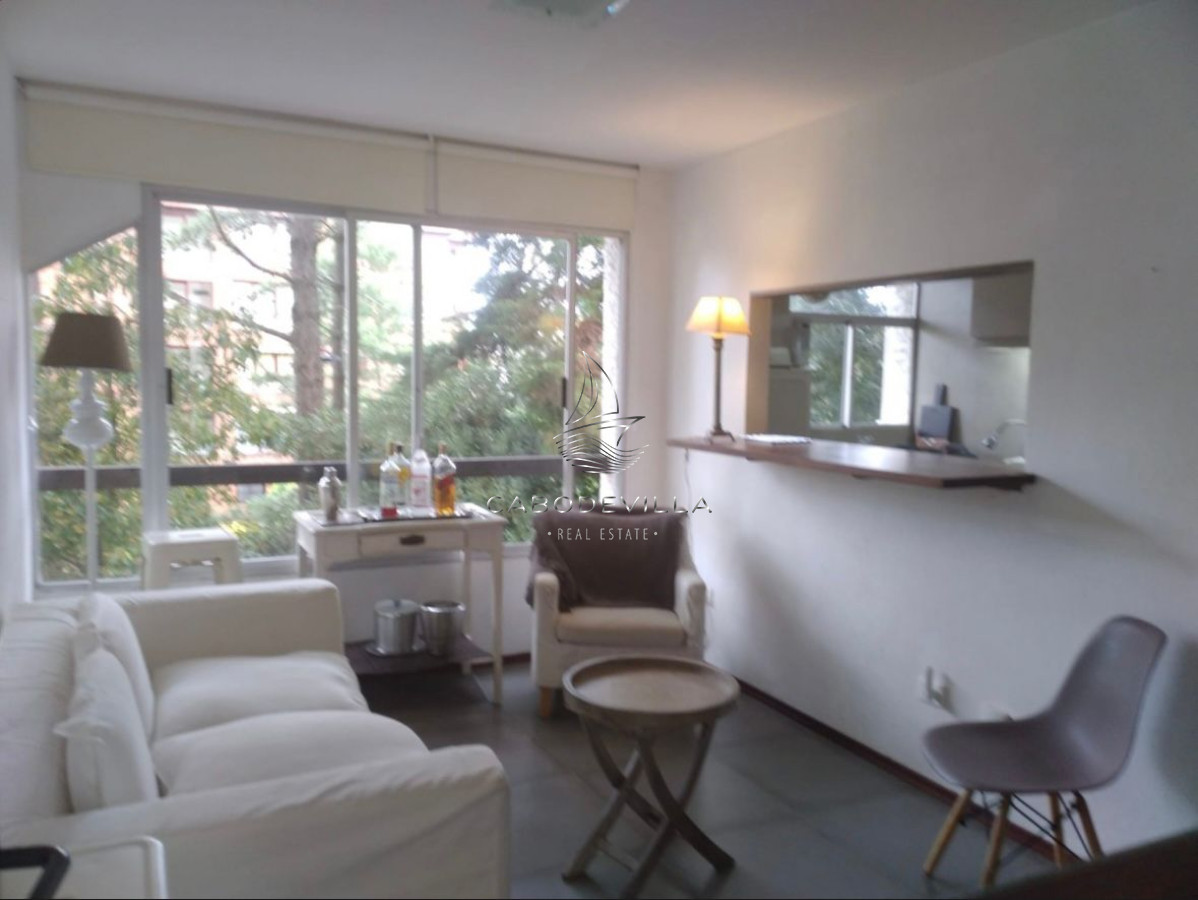 Apartamento ID.549 - Departamento en venta, edificio Lucky Home - Reciclado - Luminoso - Reciclado