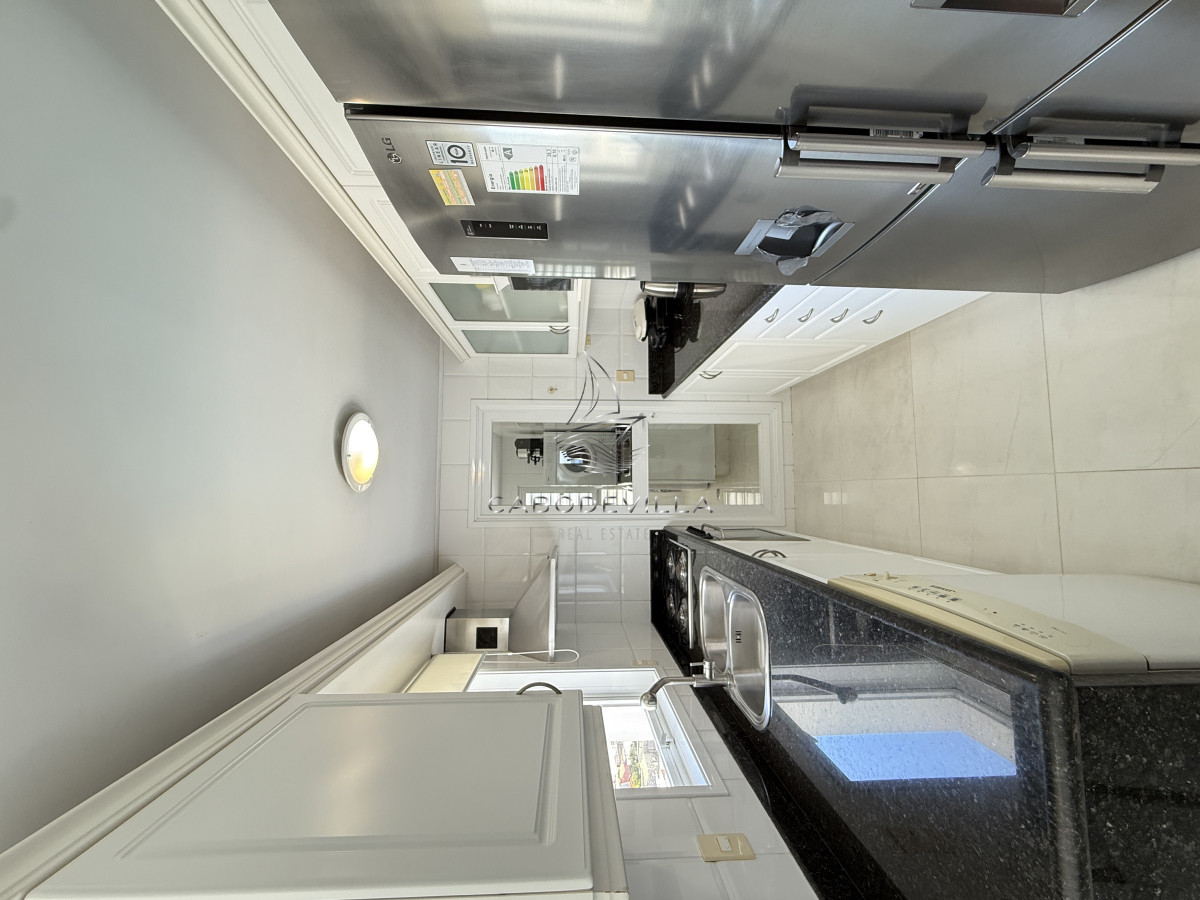 Apartamento ID.876 - En venta y alquiler departamento Punta del Este 
