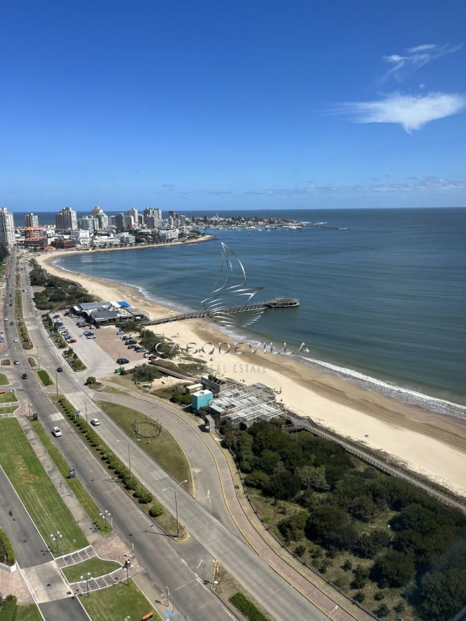 Apartamento ID.133 - En venta Penthouse de 6 dormitorios Playa Mansa 