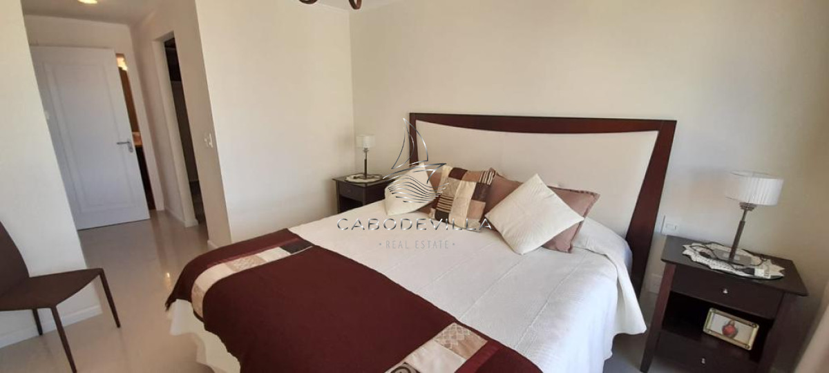 Apartamento ID.52 - Apartamento en alquiler anual de 2 dormitorios, Playa Brava 