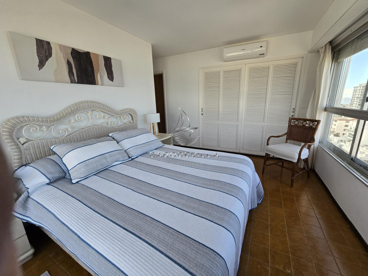 Apartamento ID.697 - Alquiler de verano departamento de 3 dormitorios 