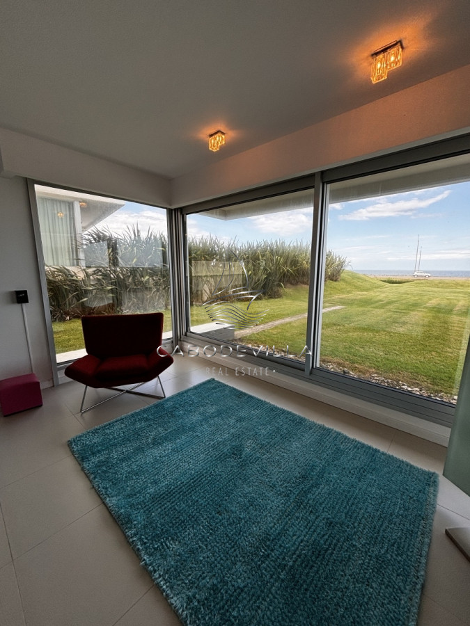 Apartamento ID.520 - En venta exclusiva unidad en Playa Brava