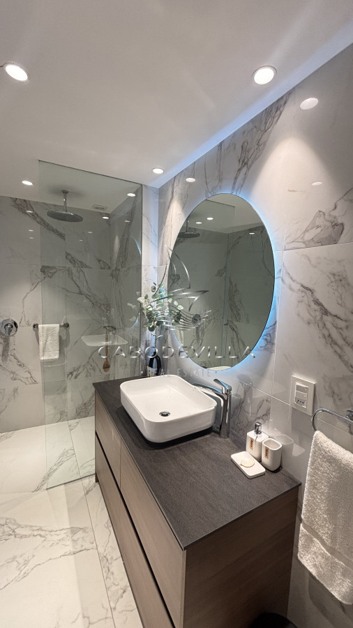 Apartamento ID.727 - Alquiler anual departamento de 3 dormitorios en suite Punta del Este 