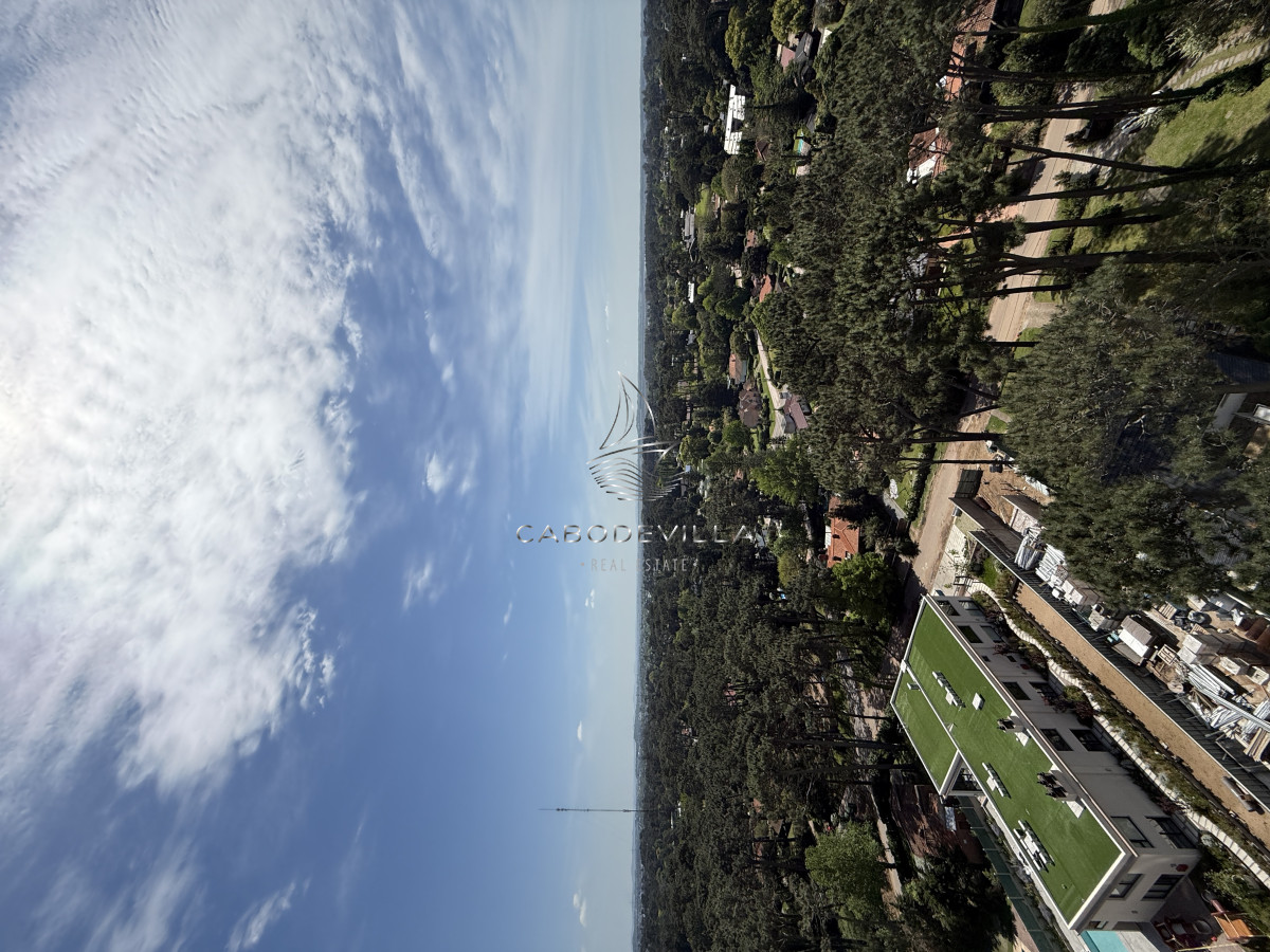 Apartamento ID.937 - En venta y Alquiler departamento de 3 dormitorios punta del Este 