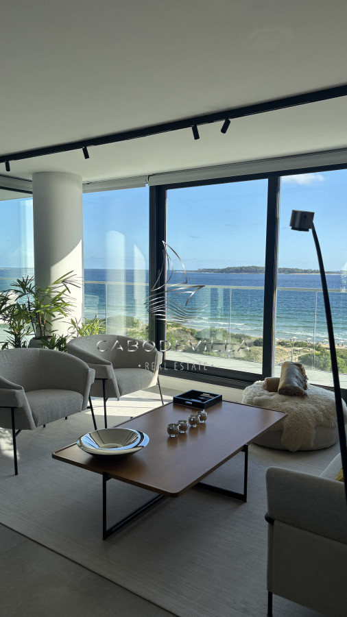 Apartamento ID.727 - Alquiler anual departamento de 3 dormitorios en suite Punta del Este 