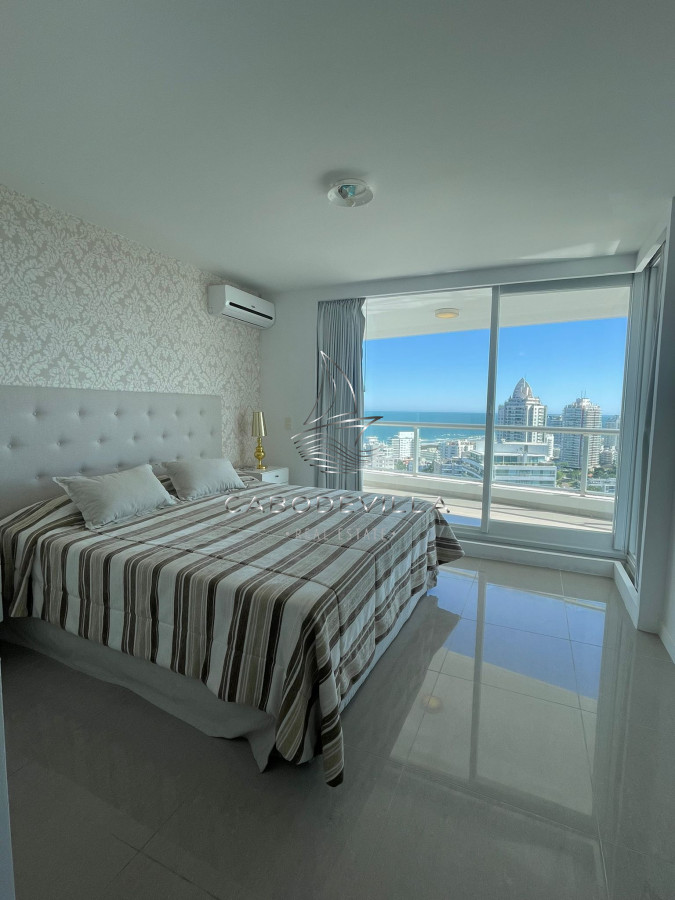 Apartamento ID.198 - Departamento de 3 dormitorios más dependencia Roosevelt Punta del Este 