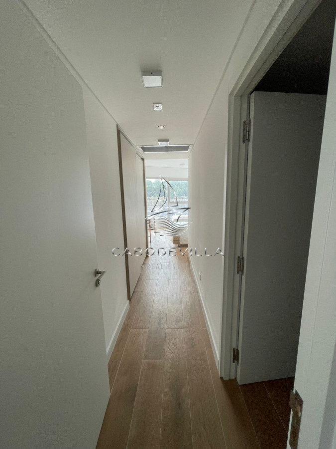 Apartamento ID.350 - En venta y alquiler anual departamento de 2 dormitorios Punta del Este 