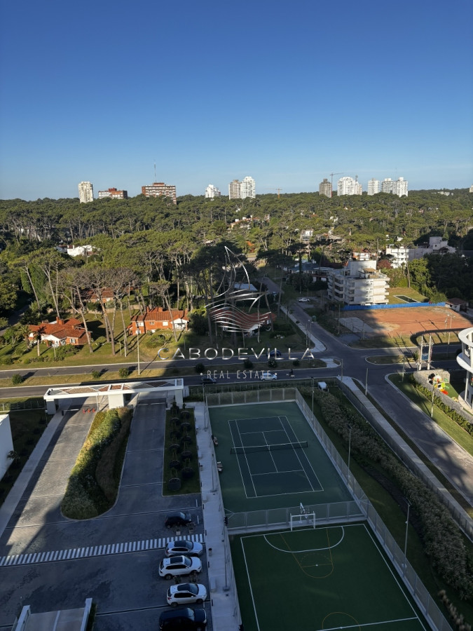 Apartamento ID.446 - En venta departamento de 3 dormitorios Playa Mansa 