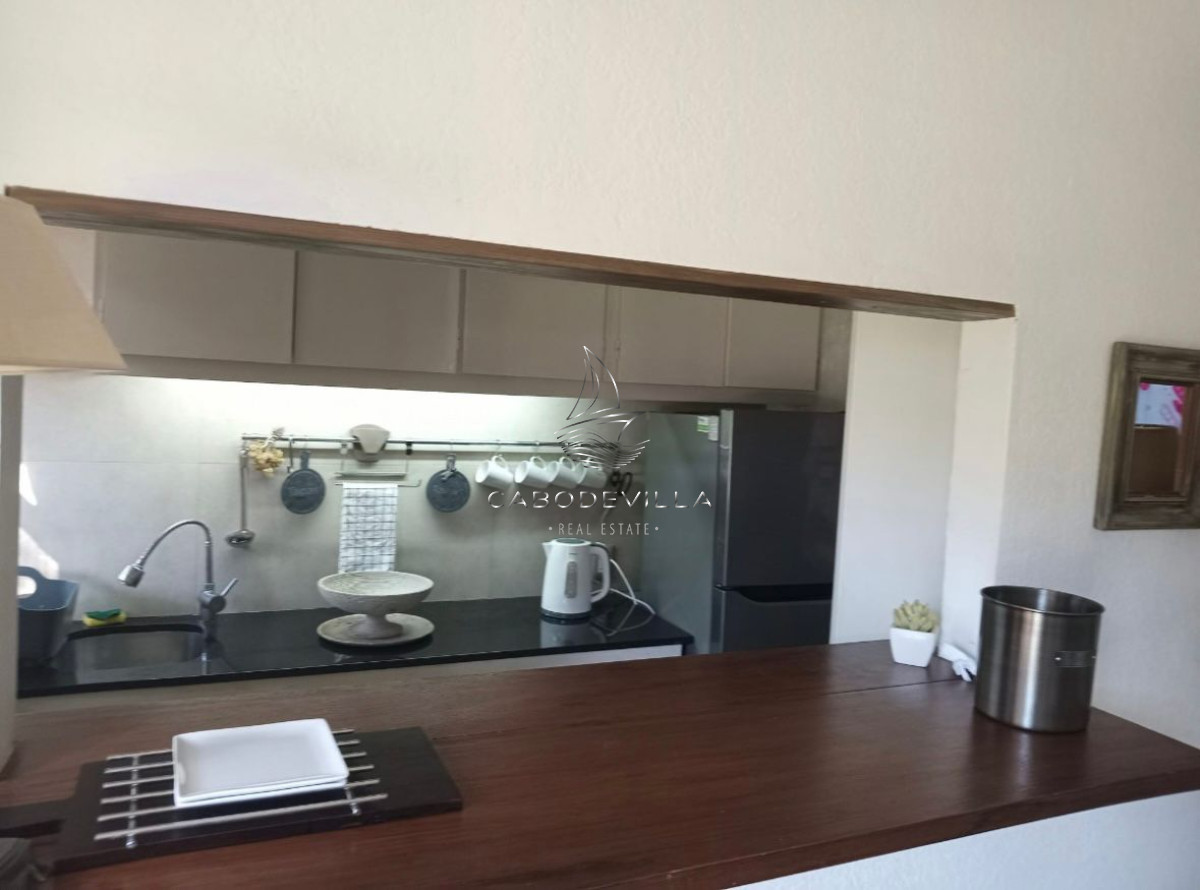Apartamento ID.549 - Departamento en venta, edificio Lucky Home - Reciclado - Luminoso - Reciclado