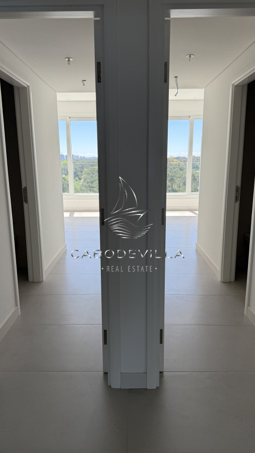 Apartamento ID.967 - En venta departamento de 3 dormitorios Punta del Este 