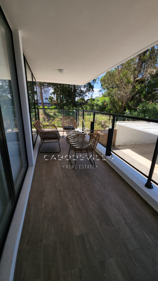 Apartamento ID.5 - En alquiler anual  apartamento de 2 dormitorios a estrenar Roosevelt 
