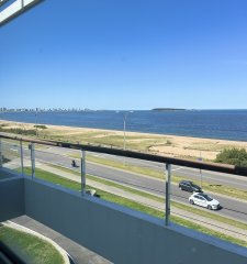 En venta y alquiler apartamento de 3 suite y dependencia Punta del Este