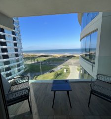 En venta y alquiler anual apartamento de 2 dormitorios