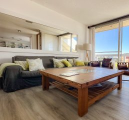 Duplex en venta, con parrillero y vista al mar en Manantiales