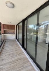 En venta y alquiler anual apartamento de 3 dormitorios y 2 baños Punta del Este