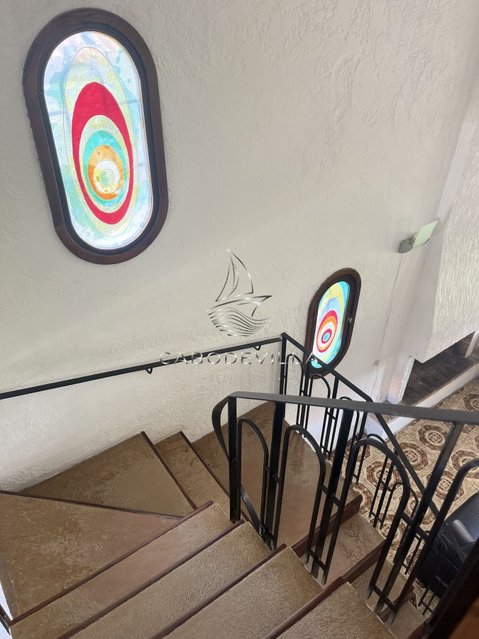 Casa ID.252 - Alquiler anual de casa de 3 dormitorios mas dependencia de servicio en Aidy Grill Punta del Este 