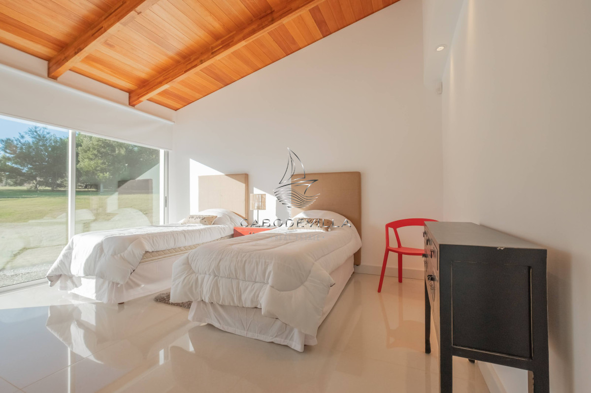 Casa ID.400 - En venta y alquiler anual casa barrio privado Punta del Este 