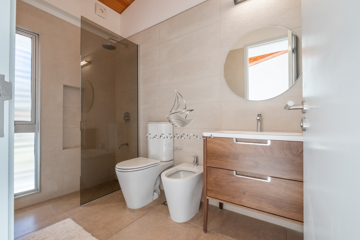 Casa ID.400 - En venta y alquiler anual casa barrio privado Punta del Este 