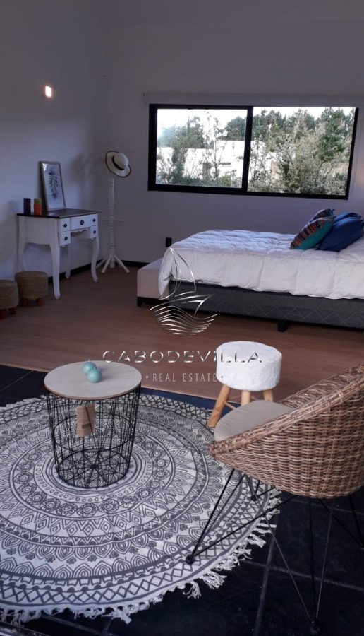 Casa ID.274 - Casa de 3 dormitorios en alquiler anual Punta del Este barrio privado 