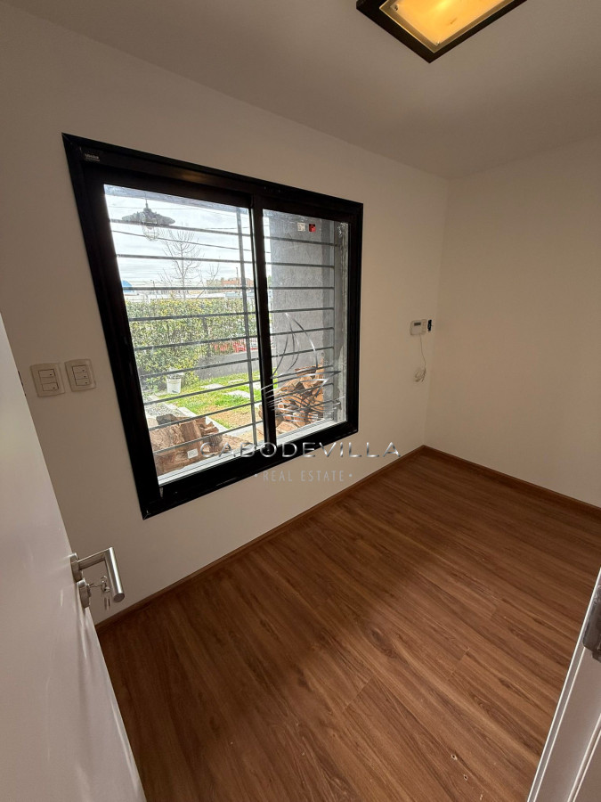 Casa ID.894 - Alquiler anual casa de 2 dormitorios Montevideo