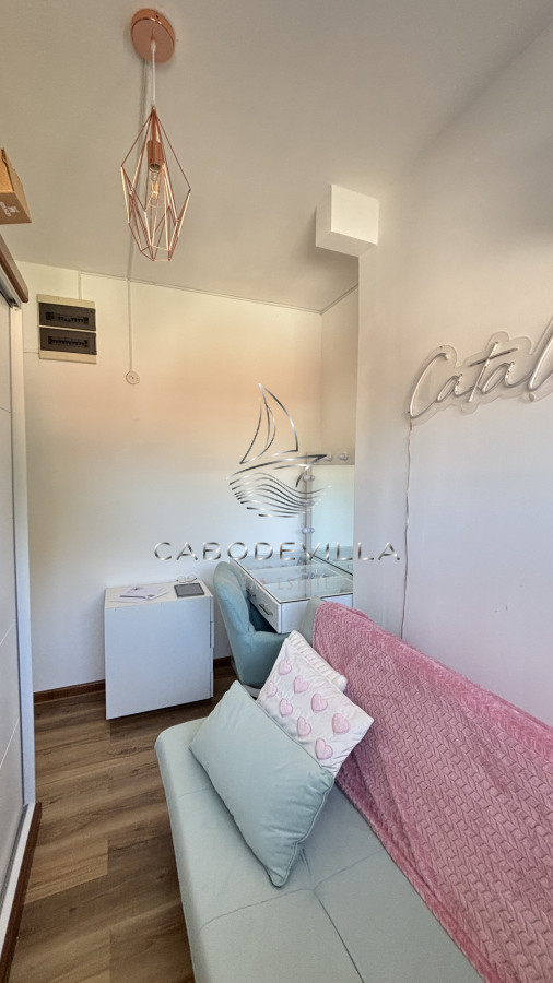 Casa ID.698 - Casa de 3 dormitorios más dependencia de servicio en alquiler anual Punta del Este 