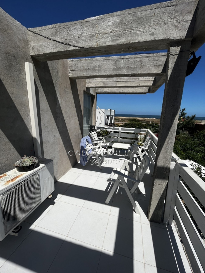 Casa ID.304 - En alquiler temporal casa de 3 dormitorios a 50 metros del mar Balneario Buenos Aires Manantiales 