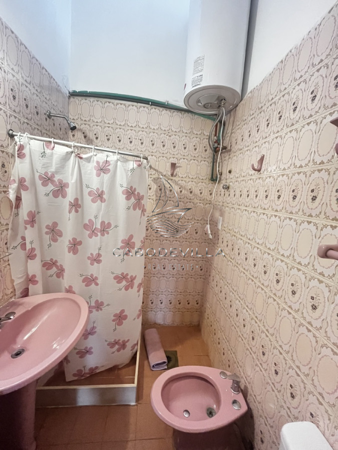 Casa ID.252 - Alquiler anual de casa de 3 dormitorios mas dependencia de servicio en Aidy Grill Punta del Este 