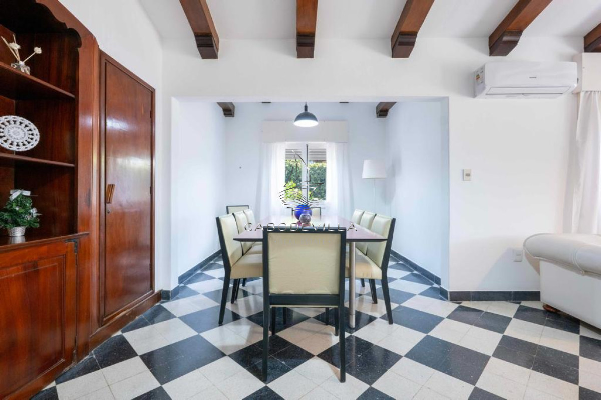 Casa ID.407 - En alquiler casa de 3 dormitorios más dependencia de servicio Punta del Este 