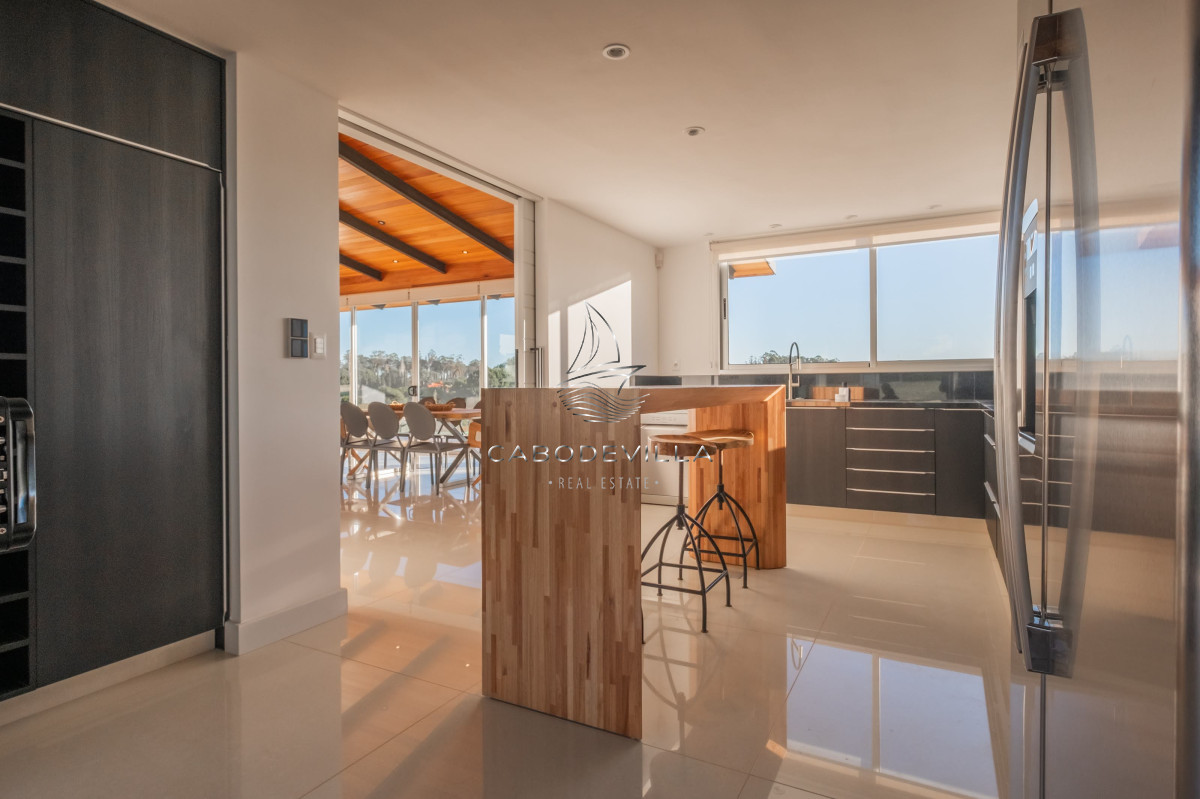 Casa ID.400 - En venta y alquiler anual casa barrio privado Punta del Este 