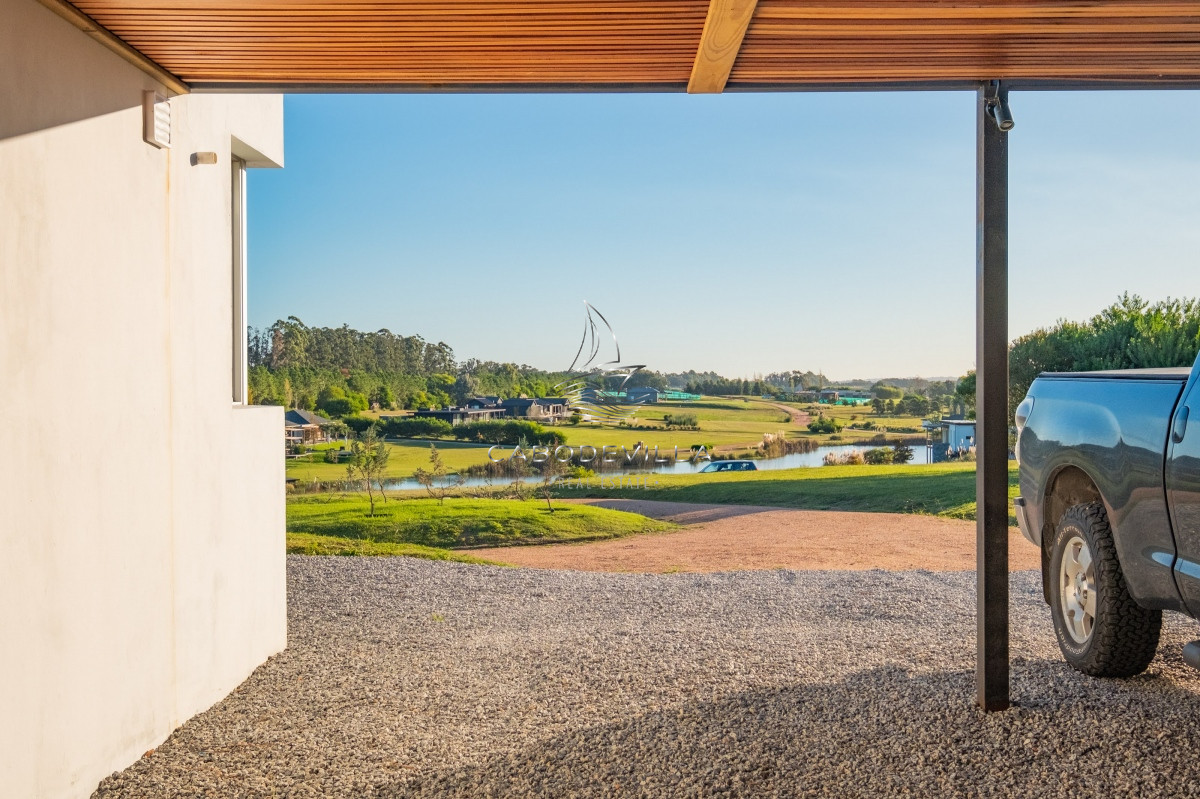 Casa ID.400 - En venta y alquiler anual casa barrio privado Punta del Este 
