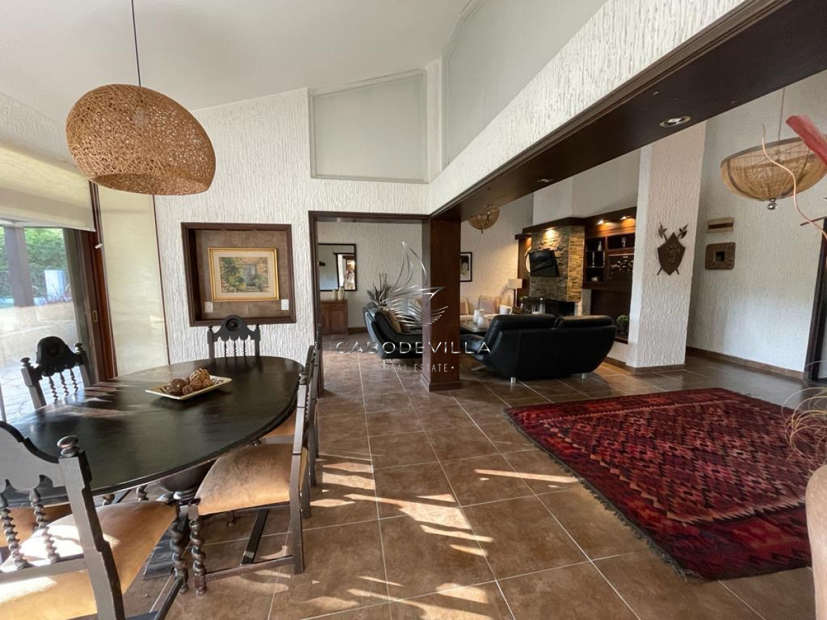 Casa ID.444 - En venta y alquiler casa en Punta del Este 