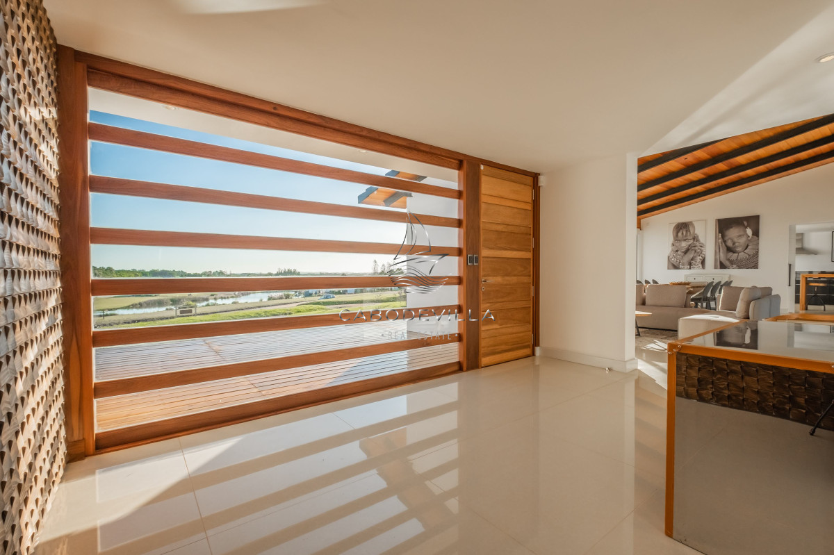 Casa ID.400 - En venta y alquiler anual casa barrio privado Punta del Este 