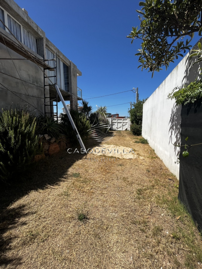 Casa ID.304 - En alquiler temporal casa de 3 dormitorios a 50 metros del mar Balneario Buenos Aires Manantiales 