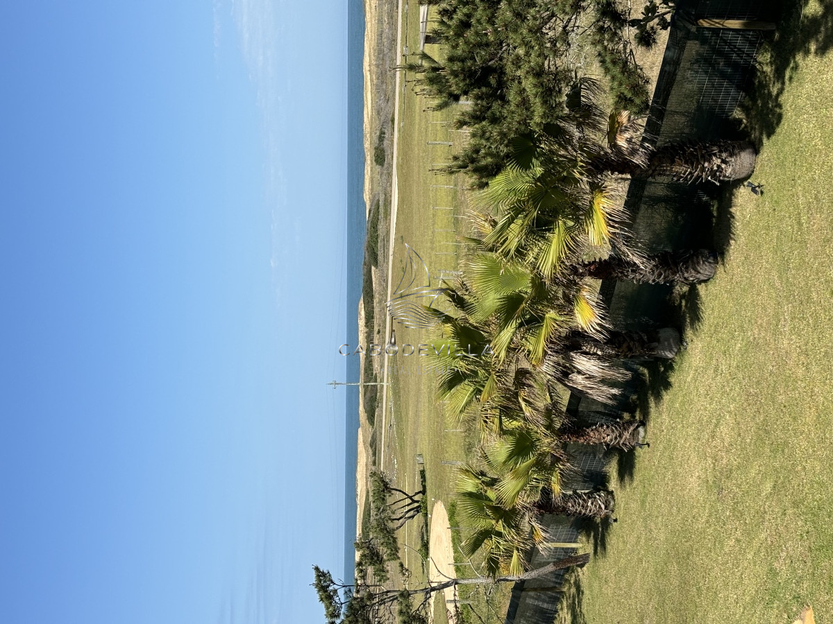 Casa ID.209 - Casa en venta y alquiler de 4 dormitorios con piscina climatizada José Ignacio Punta del Este 