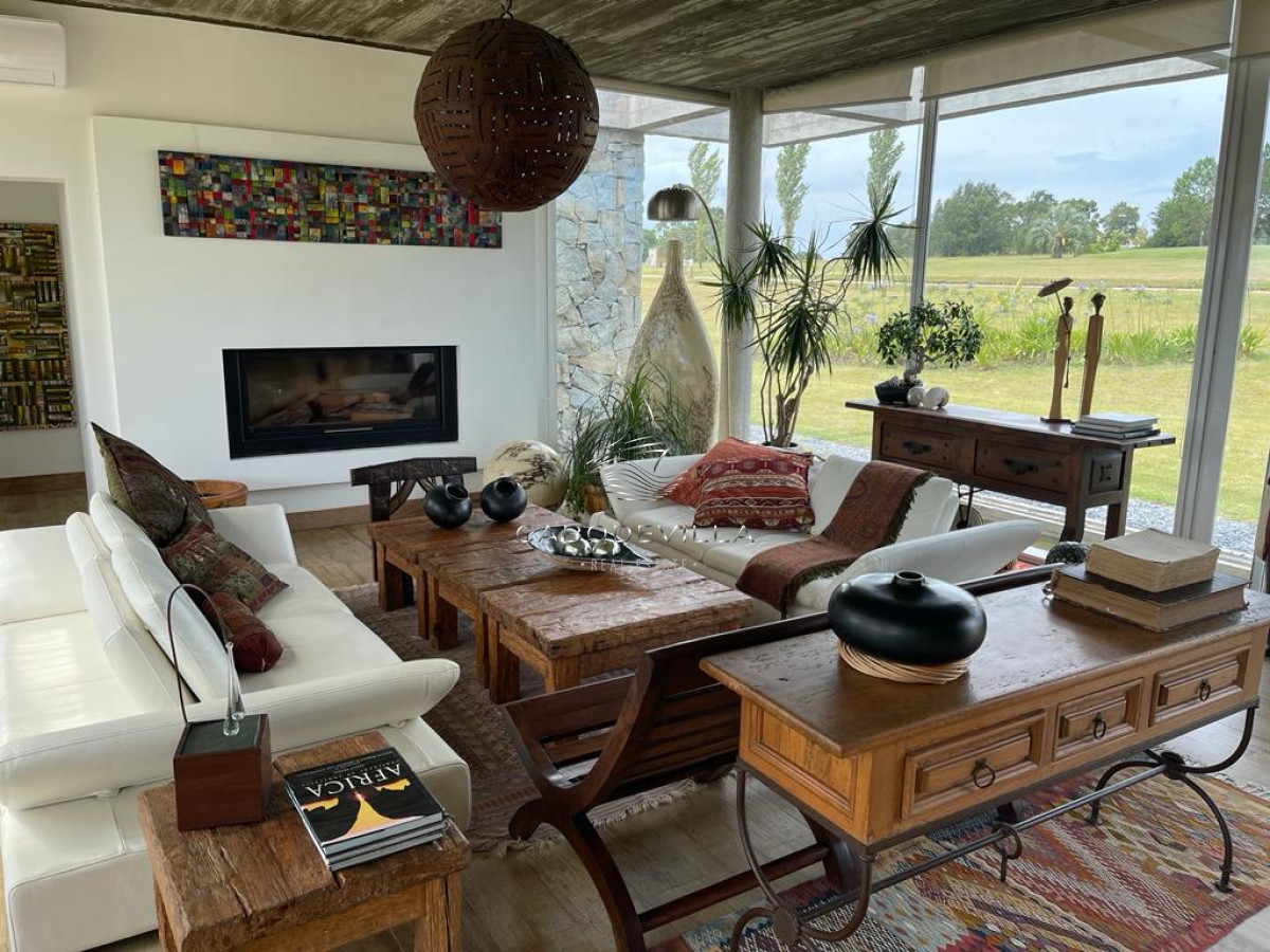 Casa ID.173 - Casa de 4 dormitorios en alquiler temporal 