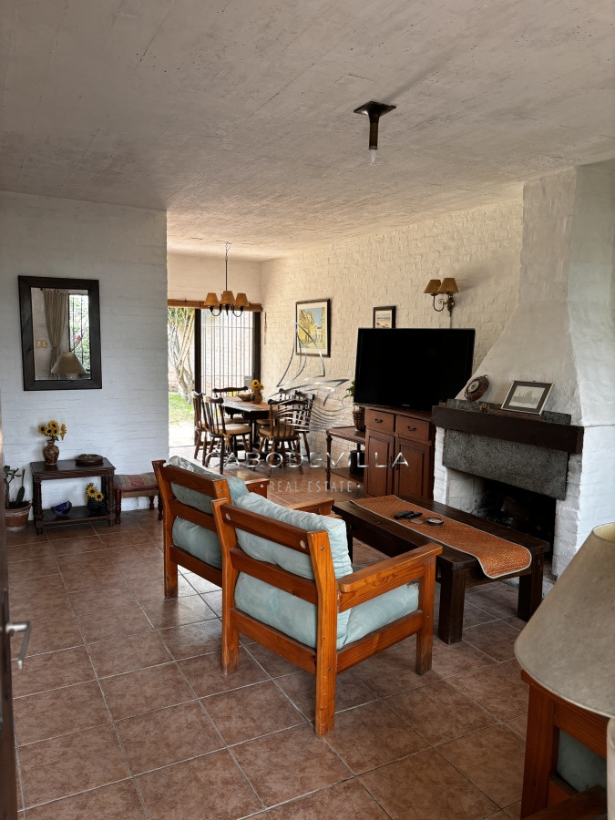 Casa ID.436 - Venta en oportunidad casa de 3 dormitorios 