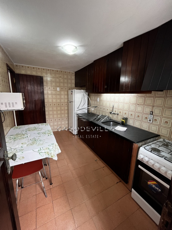 Casa ID.252 - Alquiler anual de casa de 3 dormitorios mas dependencia de servicio en Aidy Grill Punta del Este 